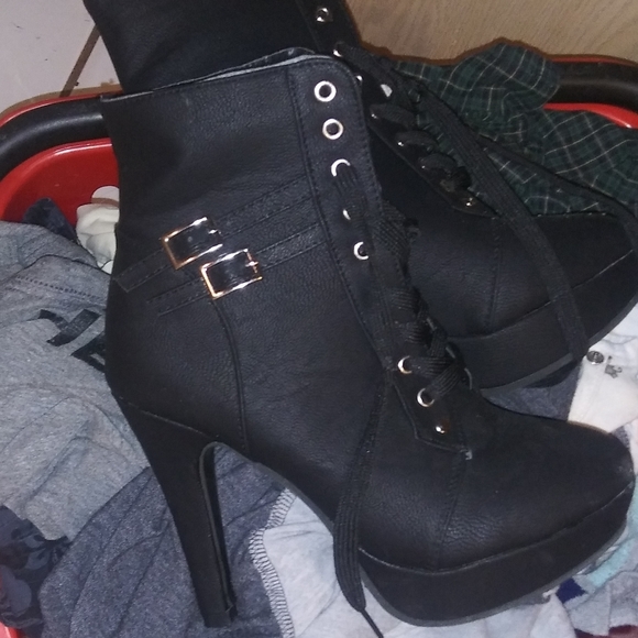 Just not my style - Picture 2 of 2